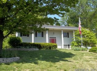 107 Twin Echo Ct, Collinsville, IL 62234