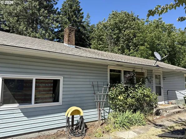 421 SE Sunset Rd, Cascade Locks, OR 97014