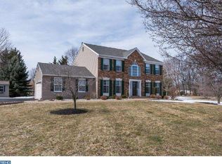 3009 Farmhouse Ln, Garnet Valley, PA 19060