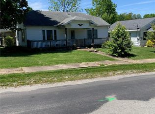 201 N Lafayette St, Newton, IL 62448