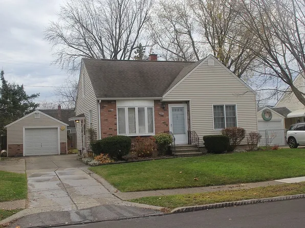 257 Orchard Dr, Buffalo, NY 14223