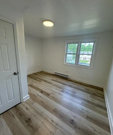 375 Cherrydale Ave — Photo 6