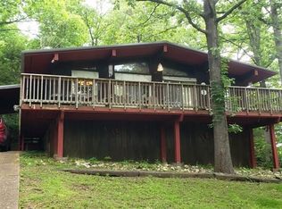 4 Okmulgee Dr, Cherokee Village, AR 72529