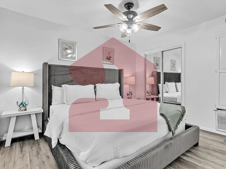 4045 Thunderbird Dr — Photo 11
