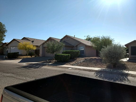 4th image of 1531 N Amberbrooke Ave