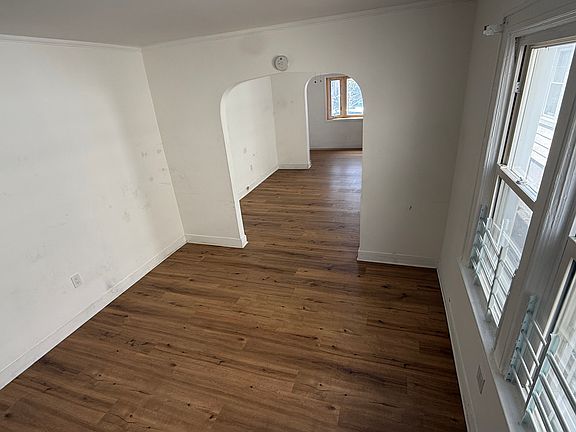 5th image of 101-17 131st St Floor 1