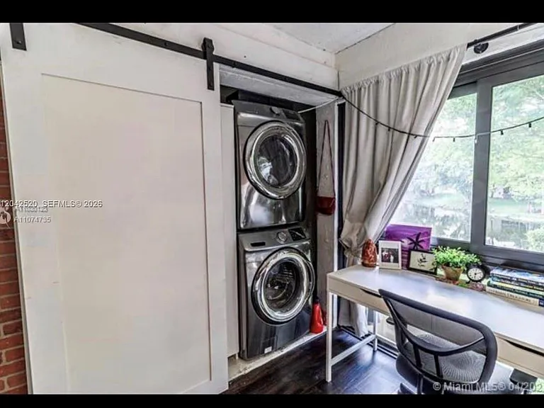 3833 Cocoplum Cir #3593 — Photo 7