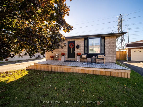 39 Chantal Ct, Welland, ON L3B 5V3