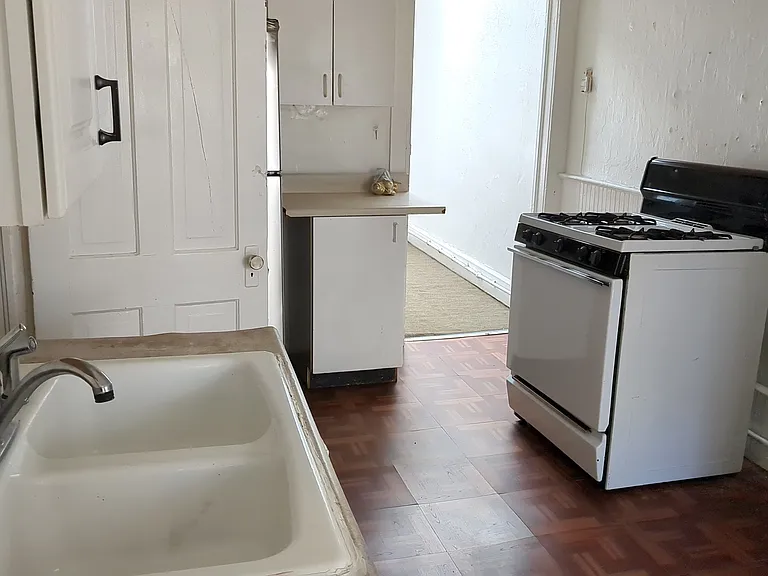 3745 N Marion St — Photo 16