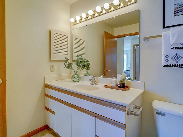 Gateway Commons — Photo 12