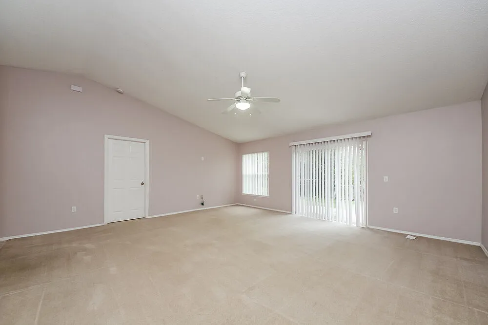 Building Photo - 155 Pompei Dr