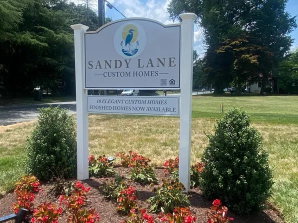 15 Sandy Ln, Easton, MD 21601