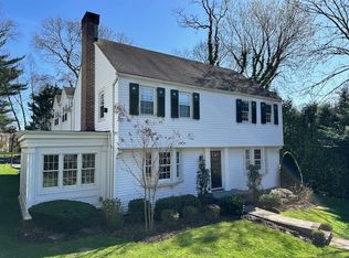 216 Park Ave, Manhasset, NY 11030