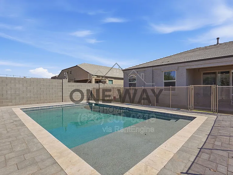 30558 W Clarendon Ave — Photo 41