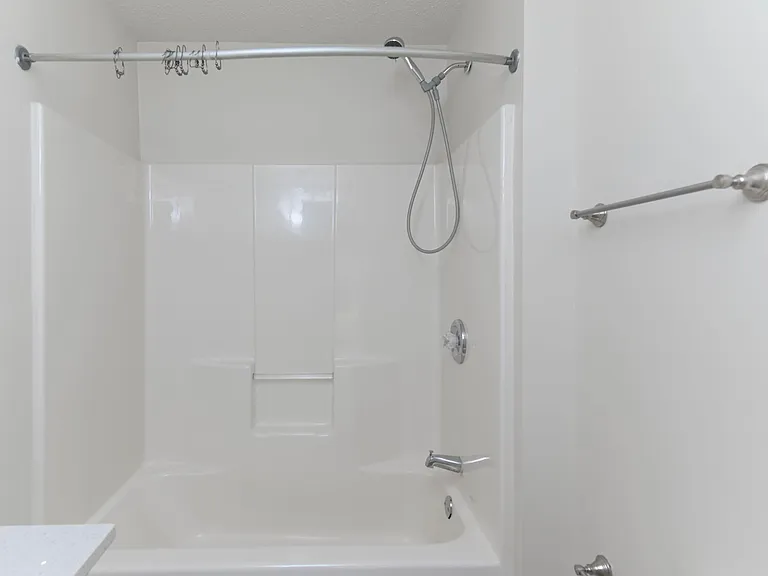 107 Hutto Hl — Photo 21