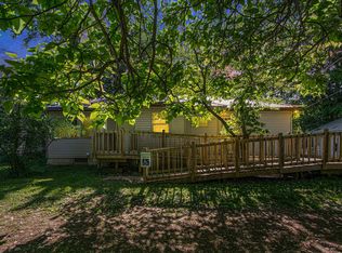 1225 S 14th St, Niles, MI 49120
