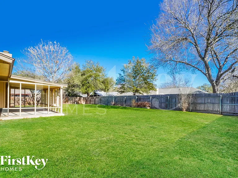 1702 Jay Schellman St — Photo 14