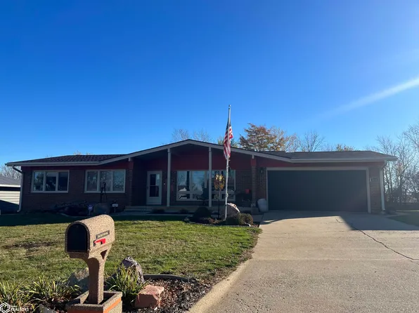 2206 Crestview Dr, Denison, IA 51442