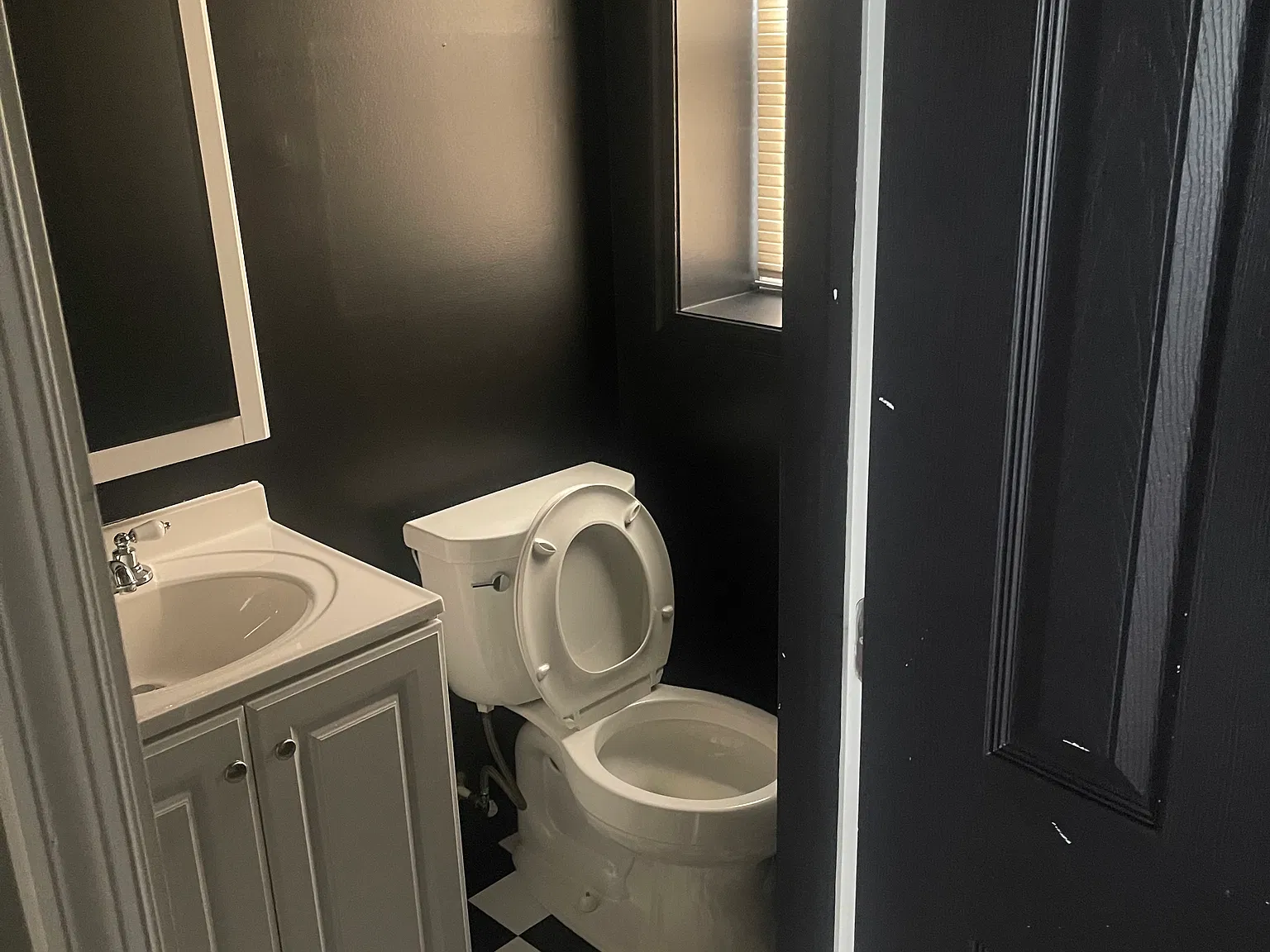 2 bed, 1200 sqft, $2,200 — Photo 3