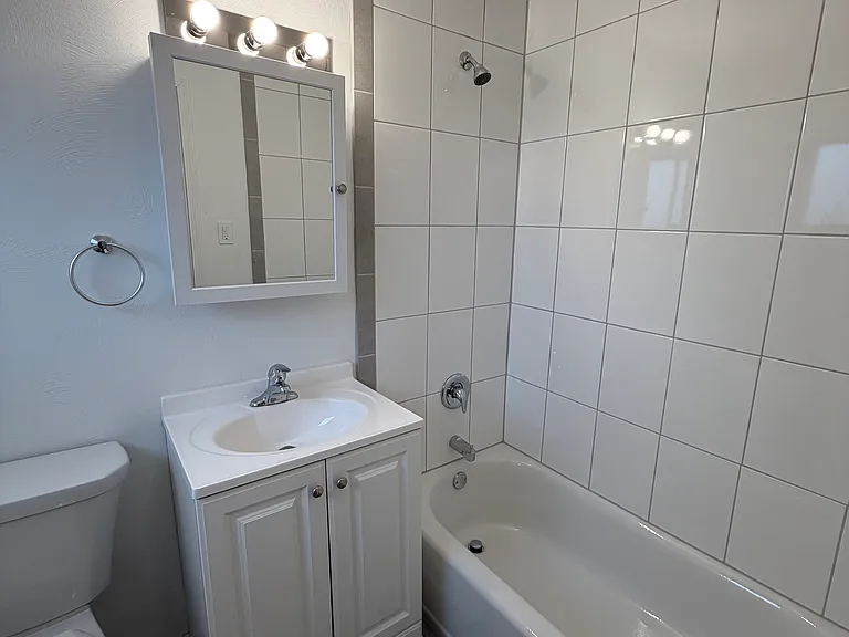 245 S Millvale Ave #3 — Photo 16