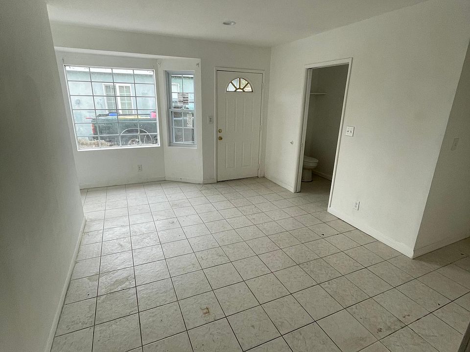 15638 Larkspur St 2, Sylmar, CA 91342 Zillow