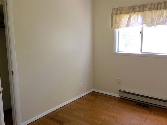 5th image of 159 Aspen Dr