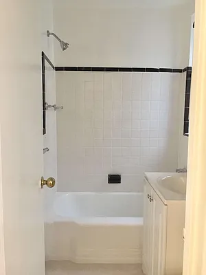 Rented by Winzone Realty Inc | media 2