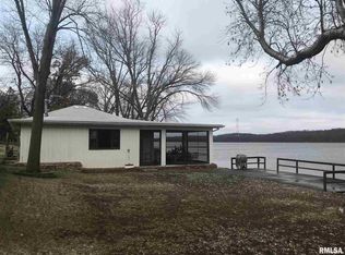 23691 Great River Rd, Le Claire, IA 52753