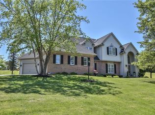 15 Stoneleigh Trl, Victor, NY 14564