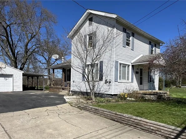 445 Line St, Sharpsville, PA 16150