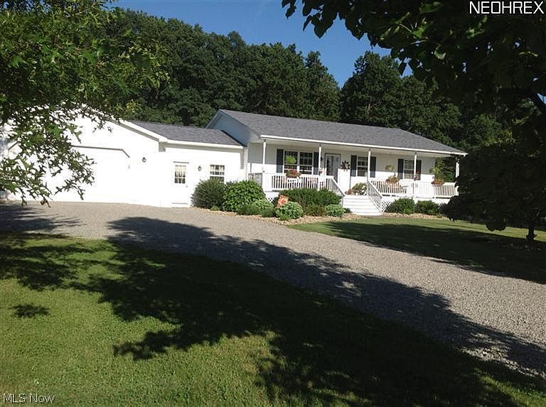 1st image of 914 Walnut Grove Dr