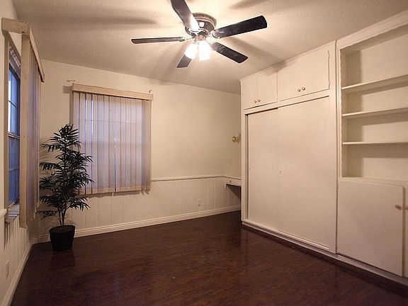4th image of 1856 Wildrose Ave