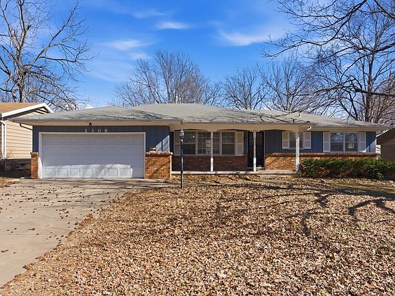 2nd image of 2308 S Hampton Ave