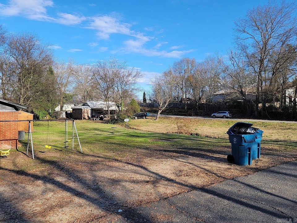 2nd image of 0 W 3rd St