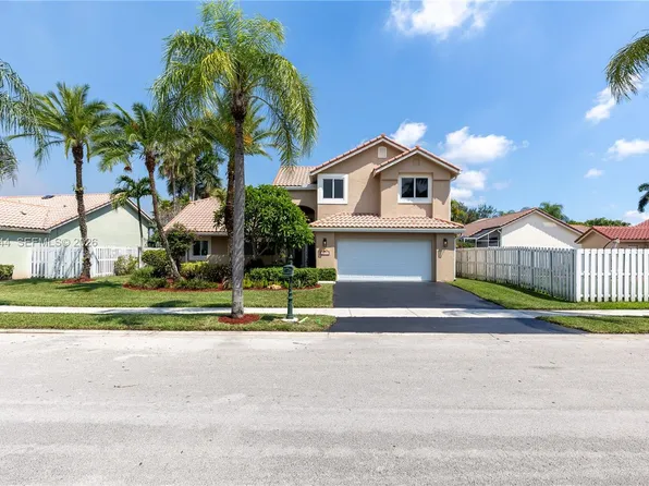 1171 Laguna Springs Dr, Weston, FL 33326