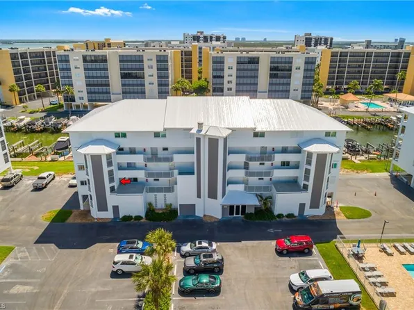 4531 Bay Beach LN #134, FORT MYERS BEACH, FL 33931
