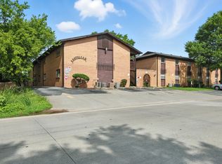 Castilian Apartments, Tulsa, OK 74112