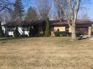 4566 Greenfield Dr, Bay City, MI 48706