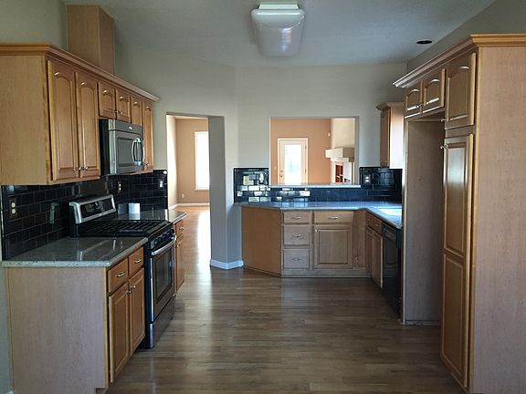 2nd image of 9477 Pioneer Cir