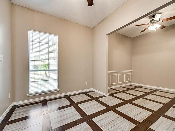 3rd image of 3508 Cedar Creek Ln