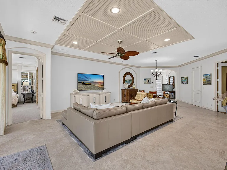 11558 Villa Vasari Dr — Photo 15