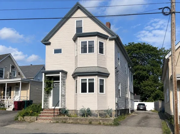 10 Payton St, Lowell, MA 01852