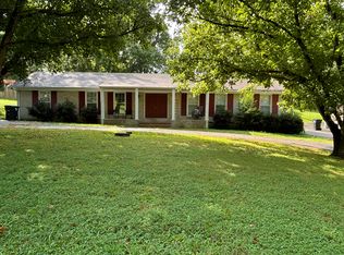 2232 Golf Club Ln, Columbia, TN 38401