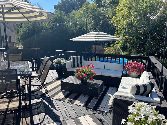 2nd image of 34 Pebble Path Ln