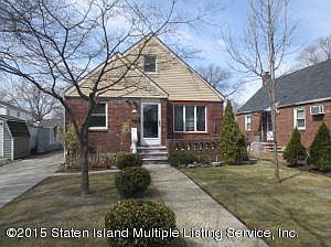 2nd image of 144 Collfield Ave