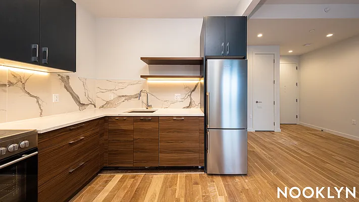 Rented by Nooklyn NYC LLC | media 51