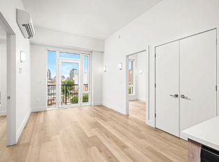 87-11 162nd St #202, Jamaica, NY 11432
