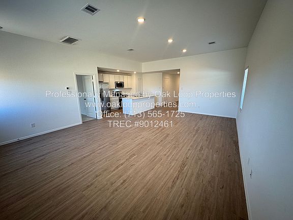 4th image of 18635 Gravago Ln