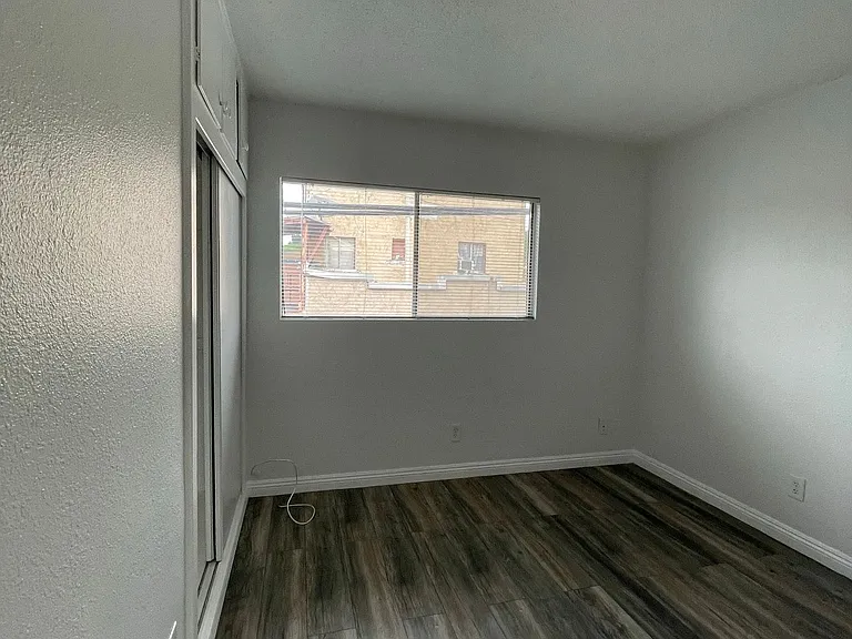 3711 Pueblo Ave #3 — Photo 25