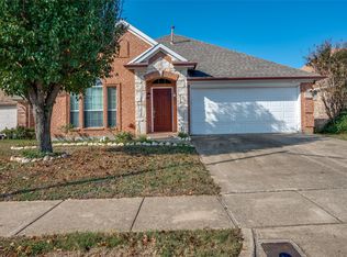 8520 Rock Creek Dr, Fort Worth, TX 76123